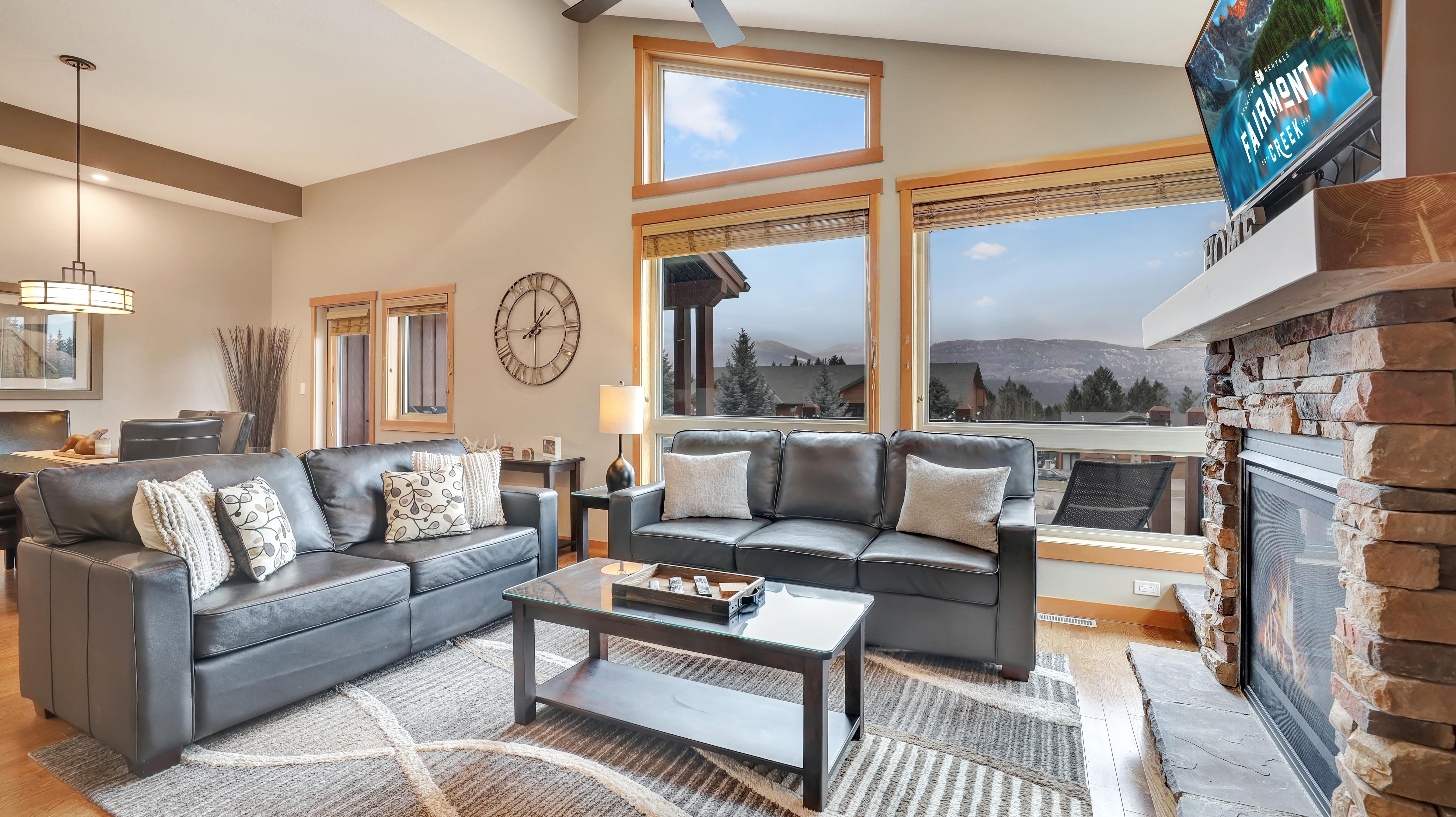 Residences 3 Bedroom Lussier Townhome: Unit 06 2