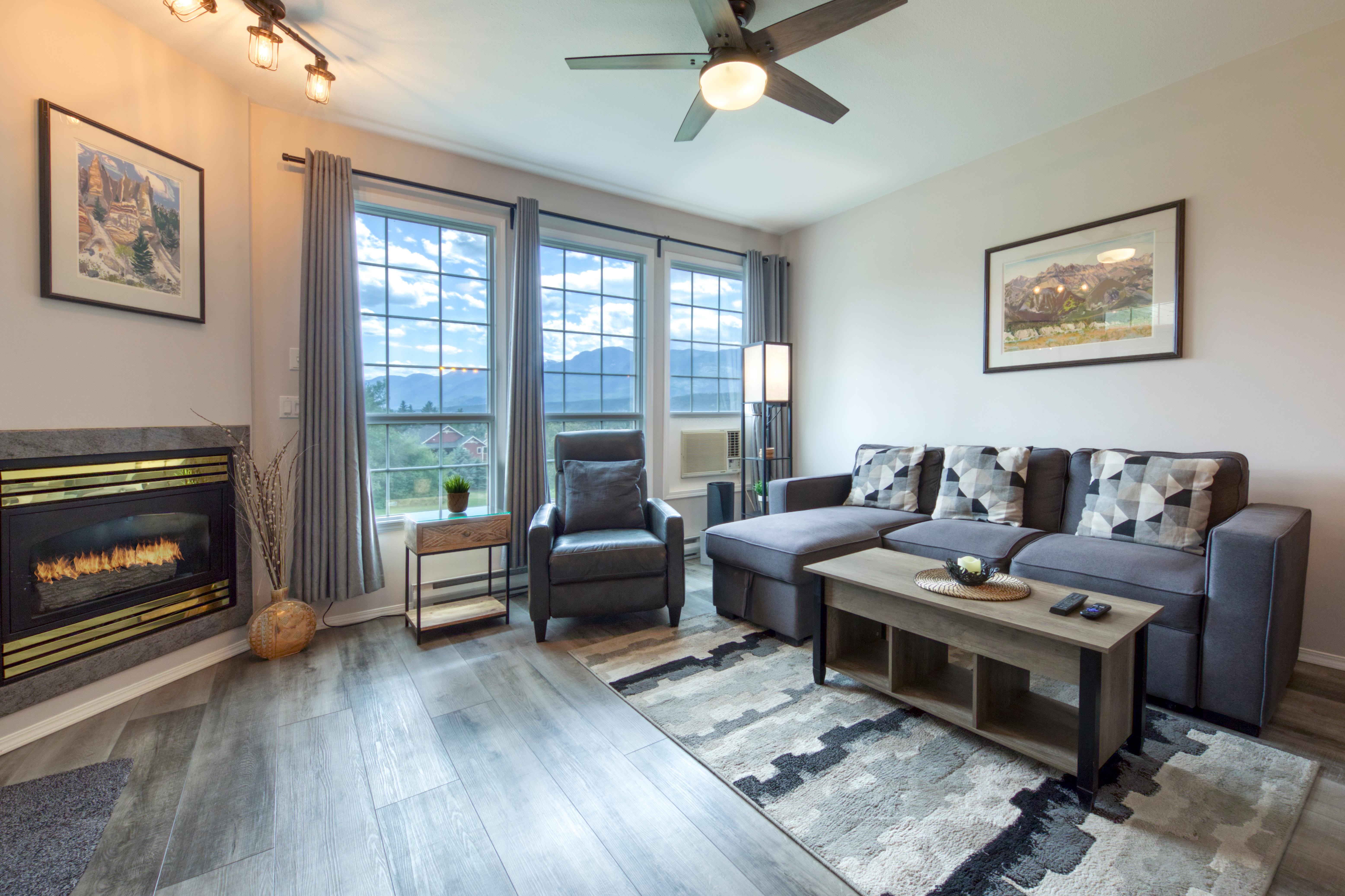 Mountain Den King 1 bedroom, sleeps 4: Unit 2005 A 2