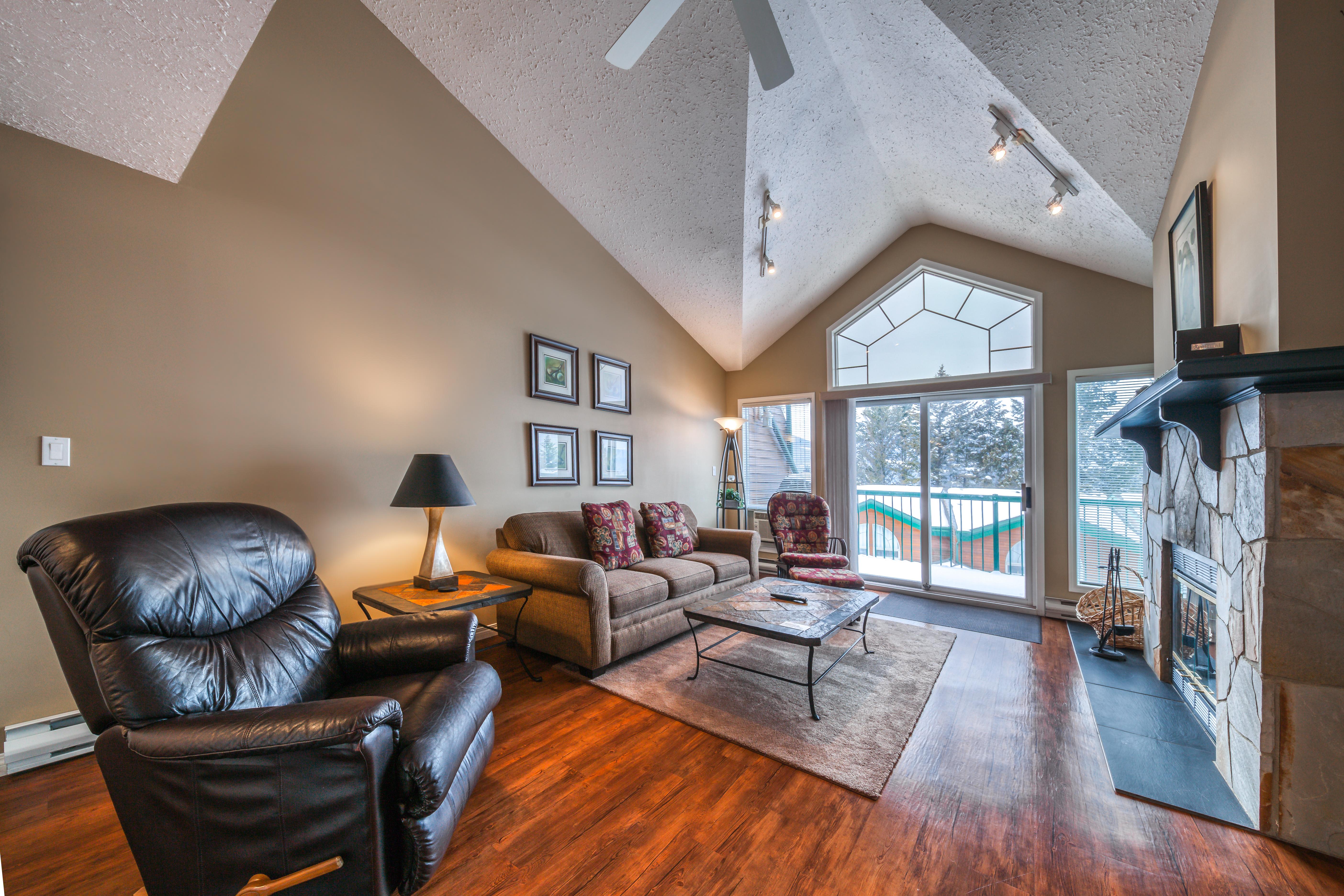 Marble Canyon 2 Bedroom Loft Condo: Unit 606P1