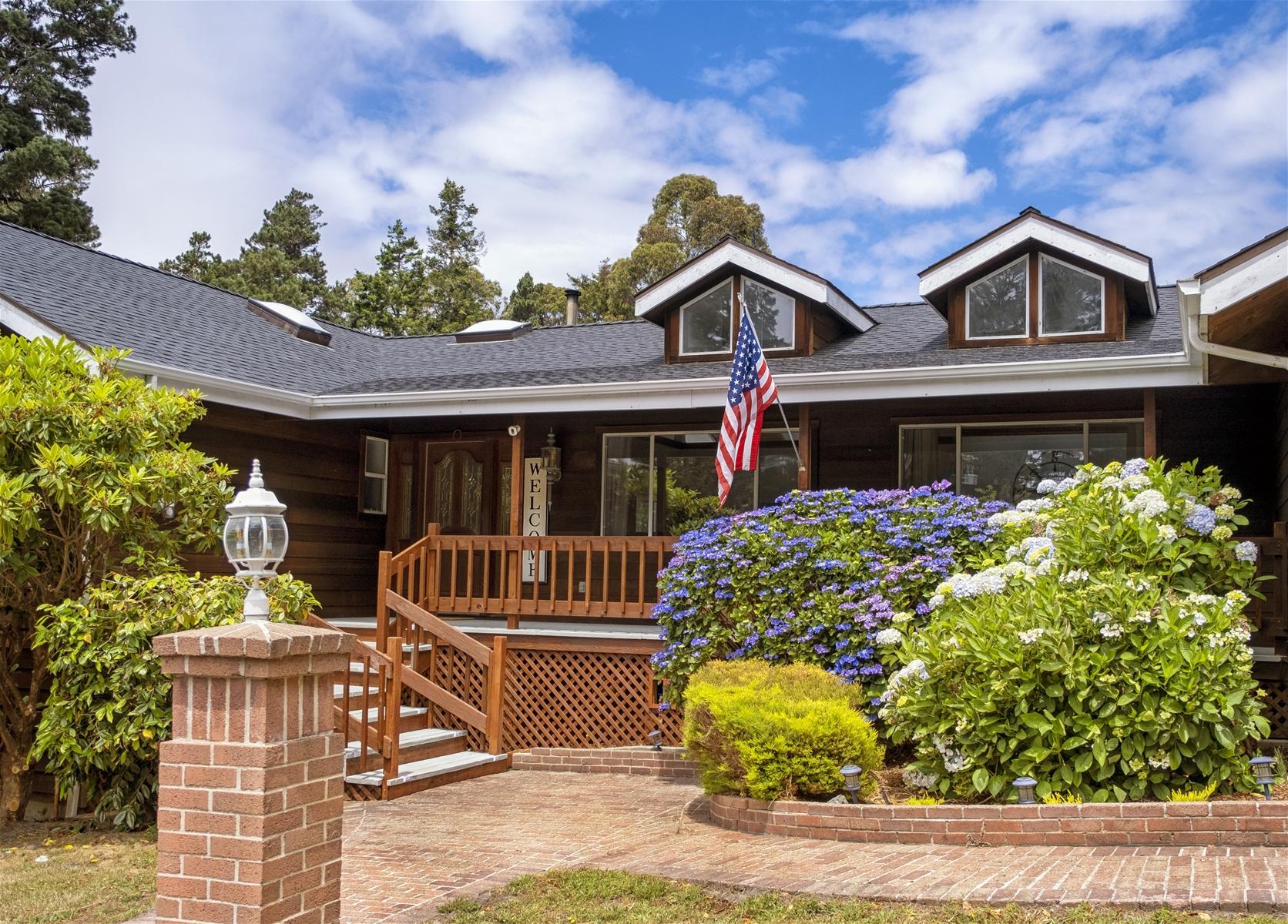 Coastal Hideaway