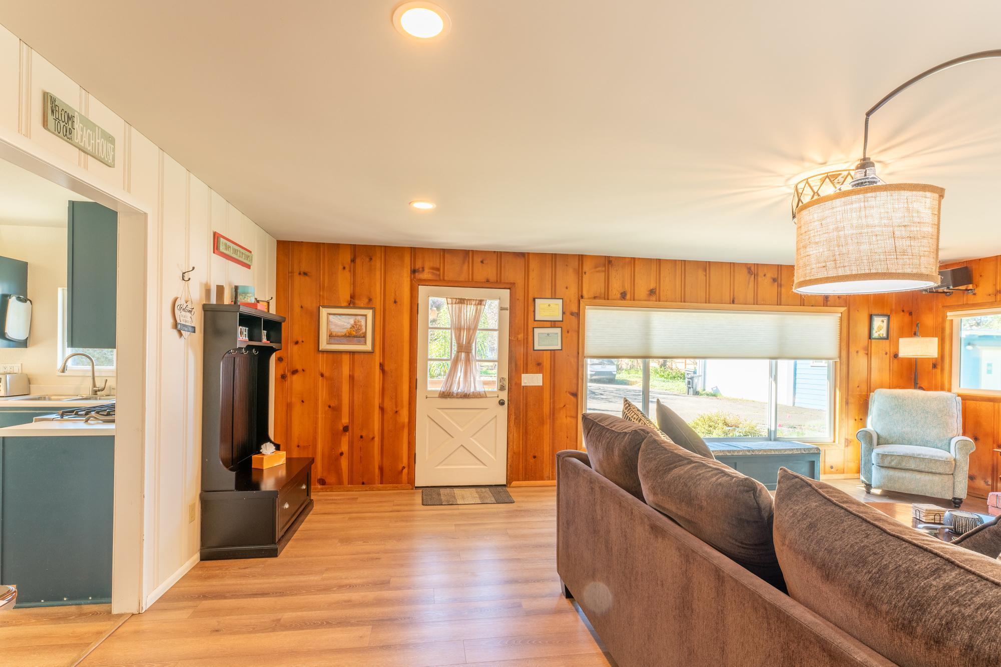 Coastwood 6