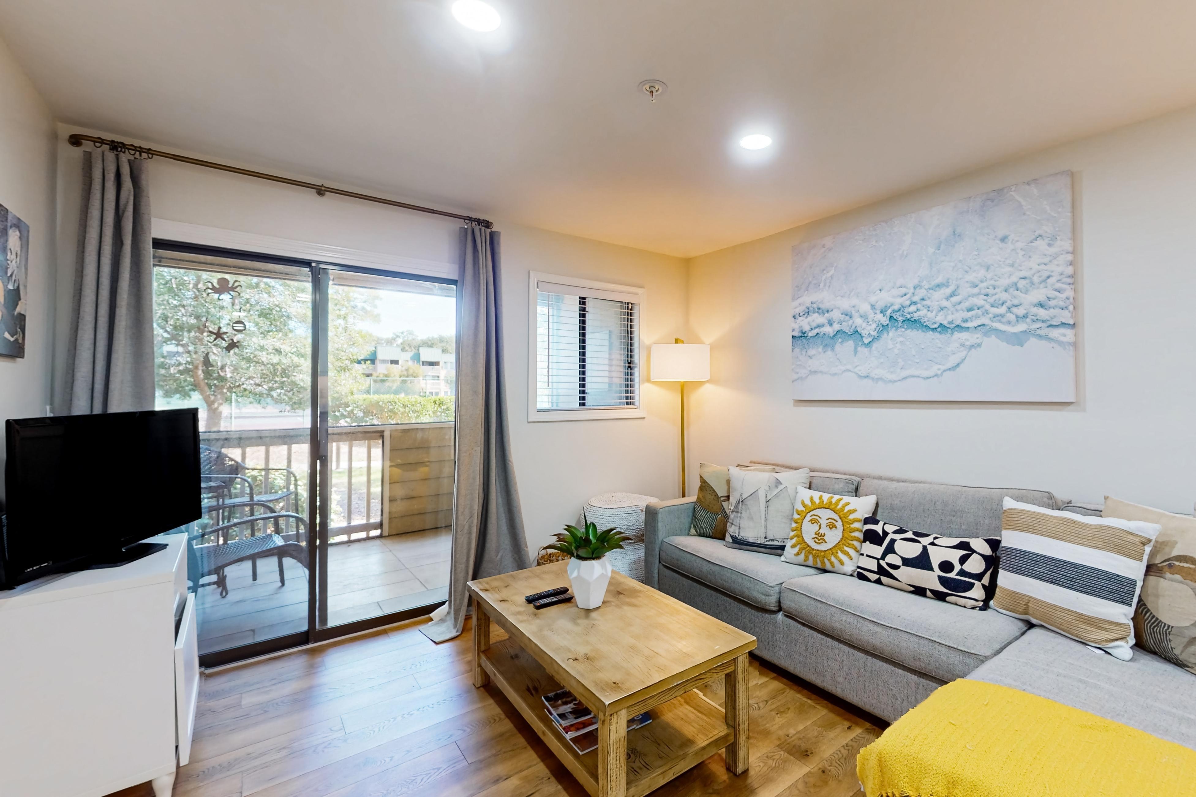 Spa On Port Royal Sound 3136