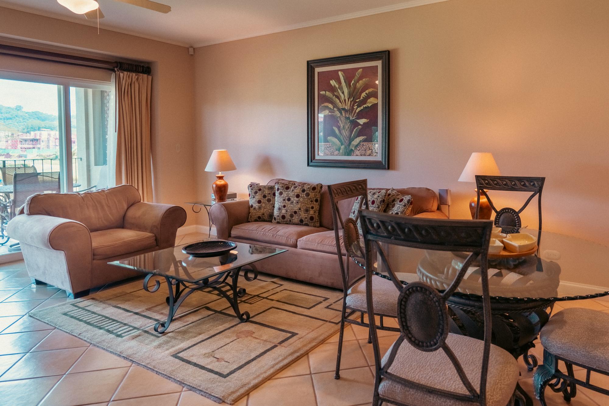 CR Luxury Del Mar 5H 2 Bdrm 4