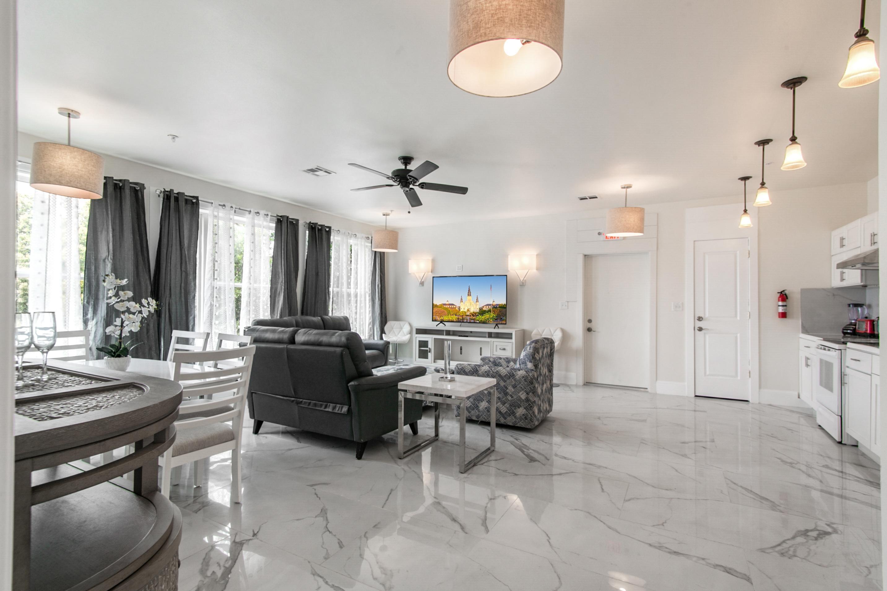 Fully Furnished 4BR Condo in Heart of New Orleans 6