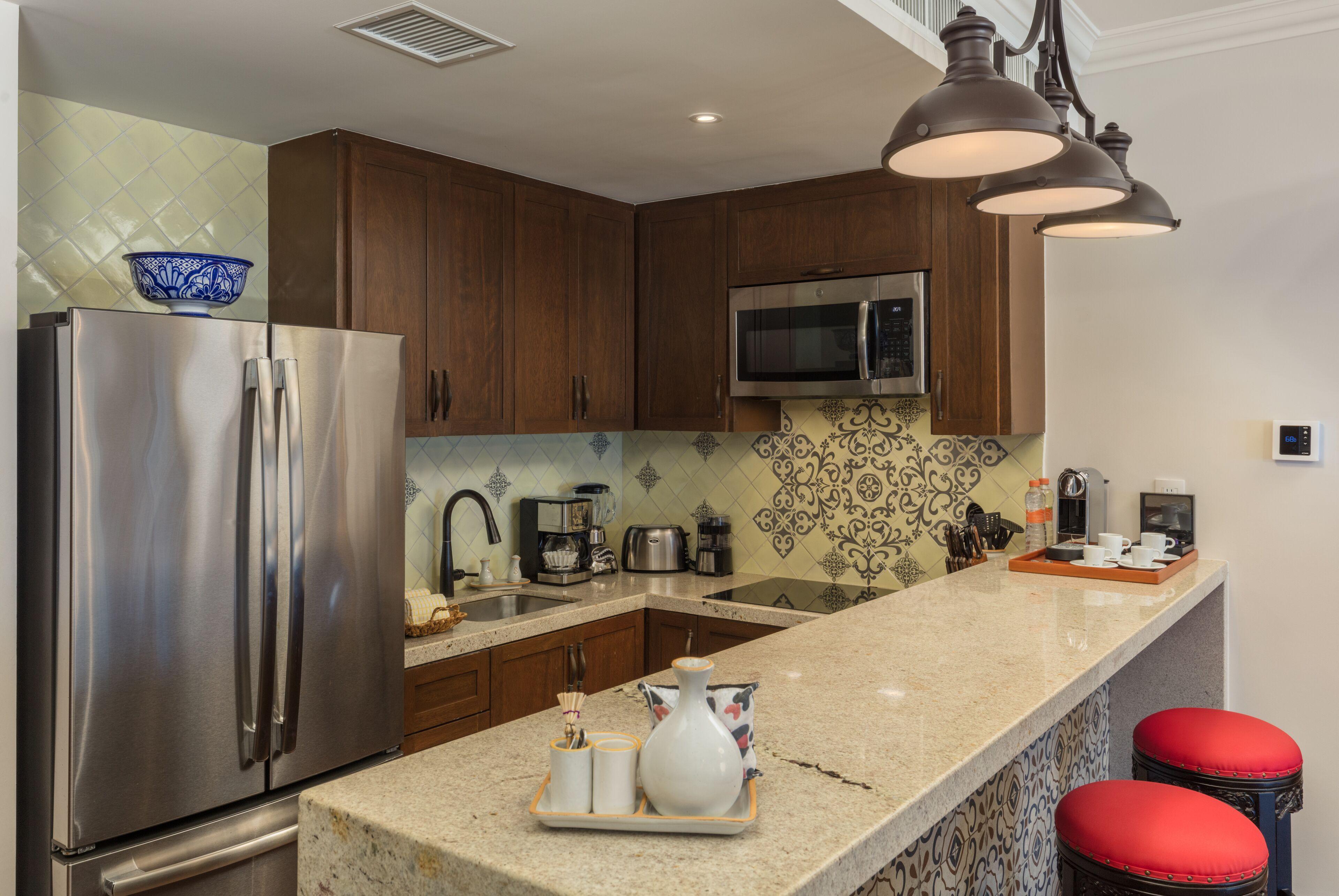Stylish 2BR Condo with Hot Tub & Tennis Court in Vista Encantada 3