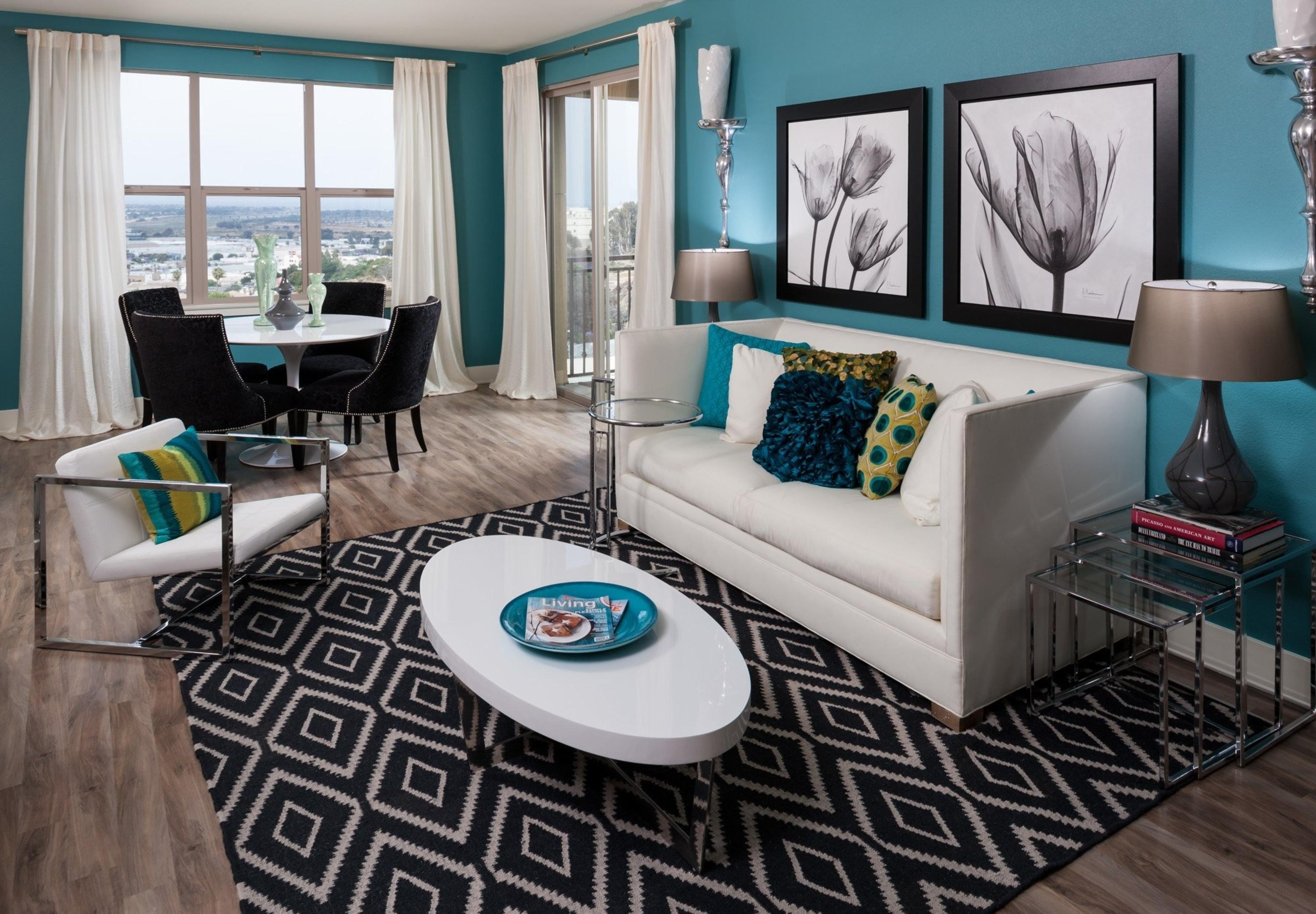 Resort-Style Condo w Pool and Gym at Pacific Ridge