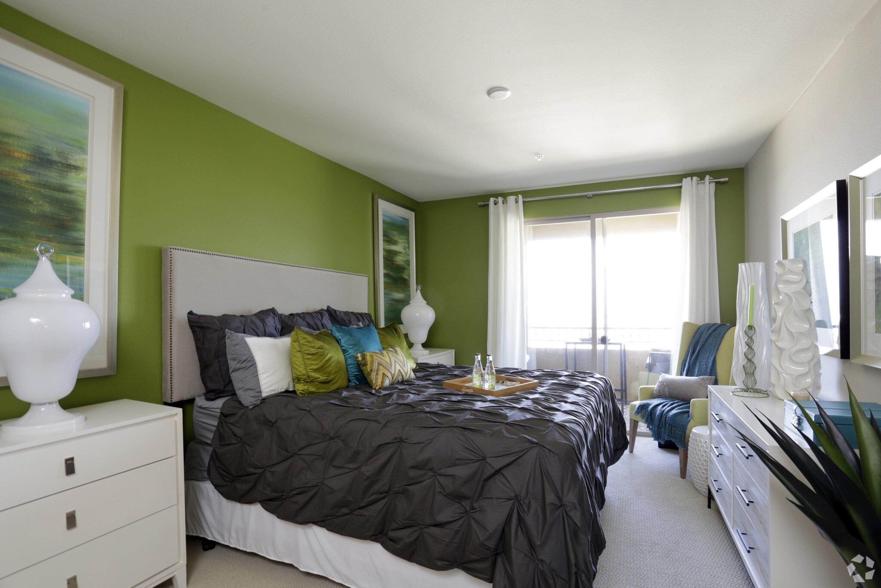 Resort-Style Condo w Pool and Gym at Pacific Ridge 5