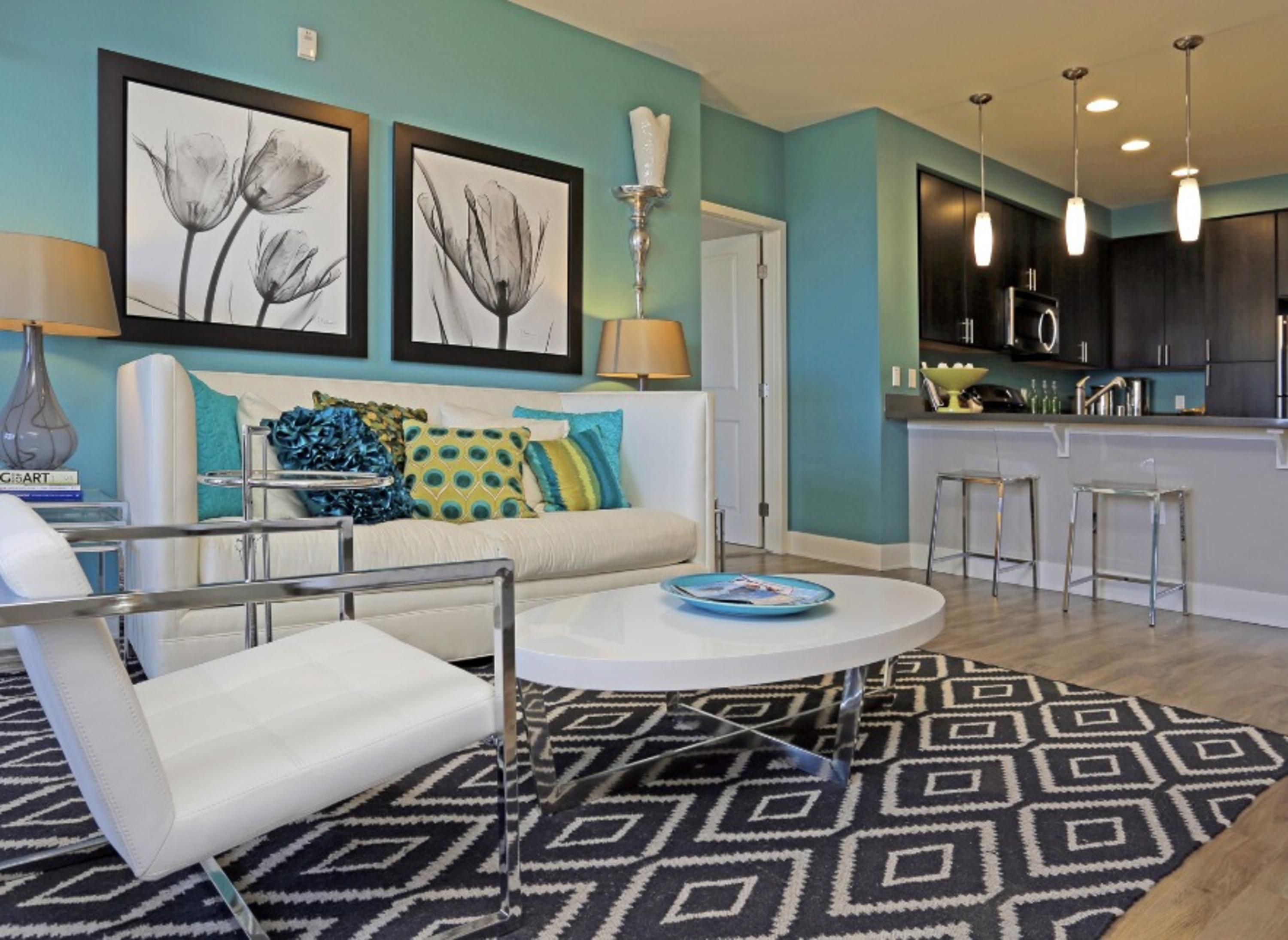 Resort-Style Condo w Pool and Gym at Pacific Ridge 4