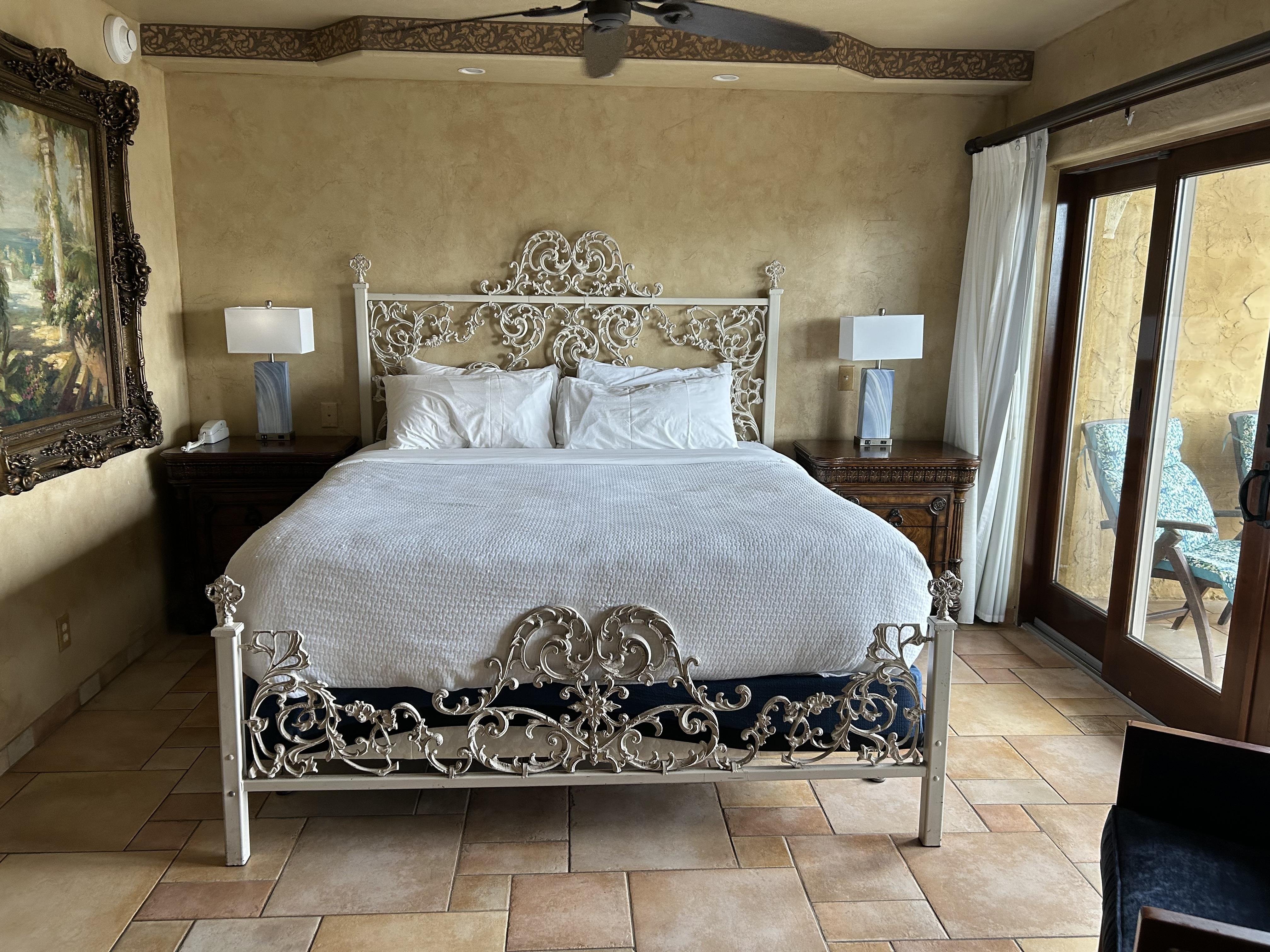 Tranquil Tides: Spanish-Med Living at Ocean Lodge 4