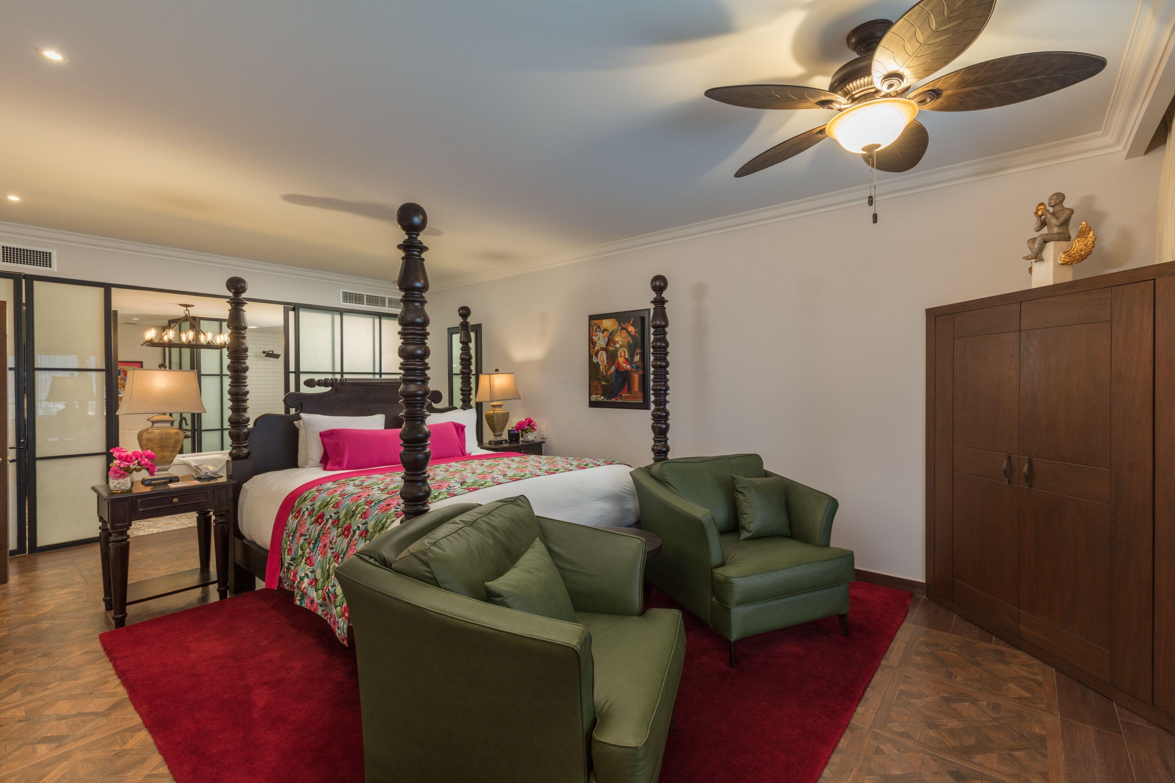 Captivating 2BR Condo with Tennis Court Ideal for Weekend Getaway 6