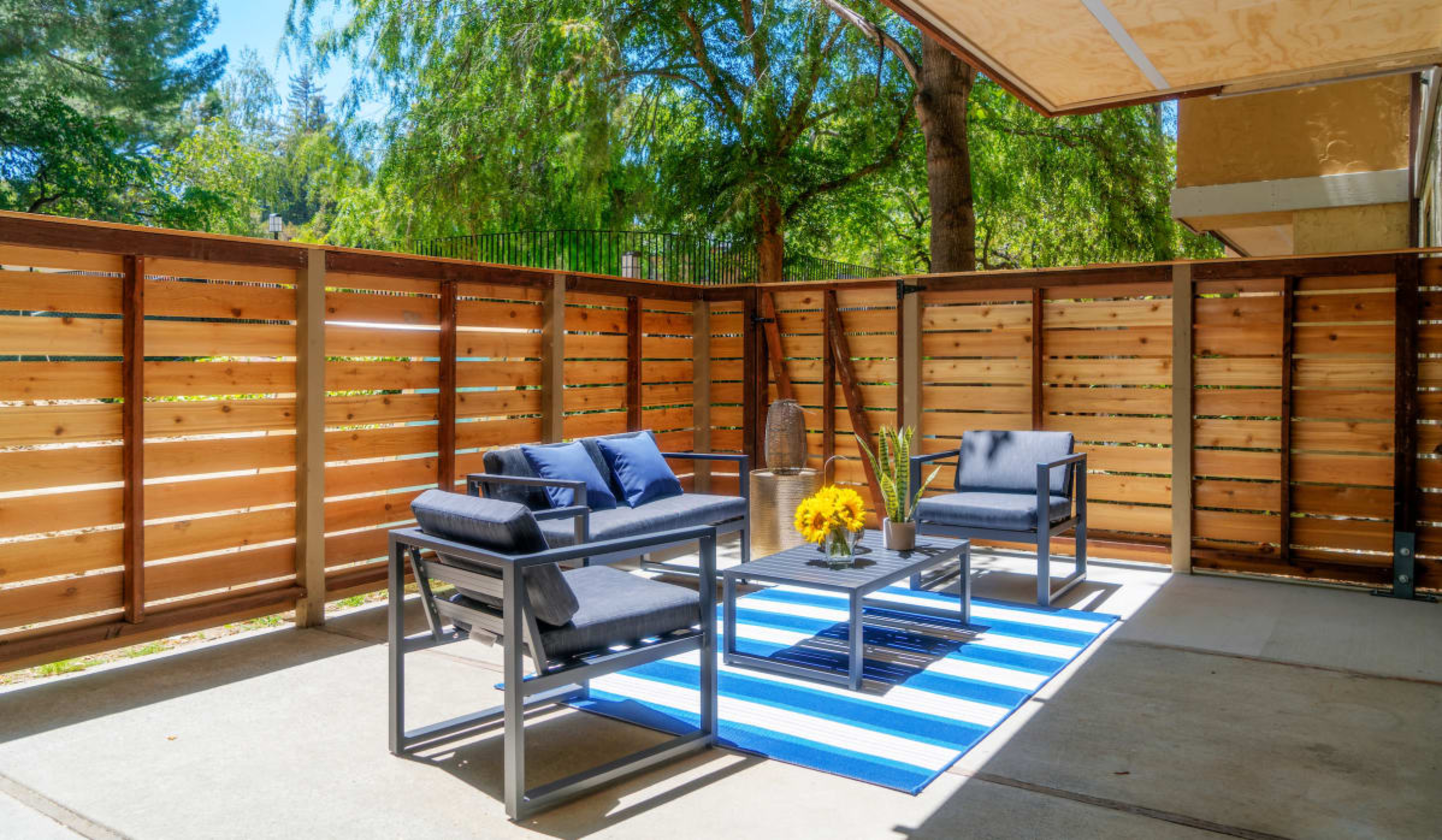 Sharon Green: Stylish 2BR Condo