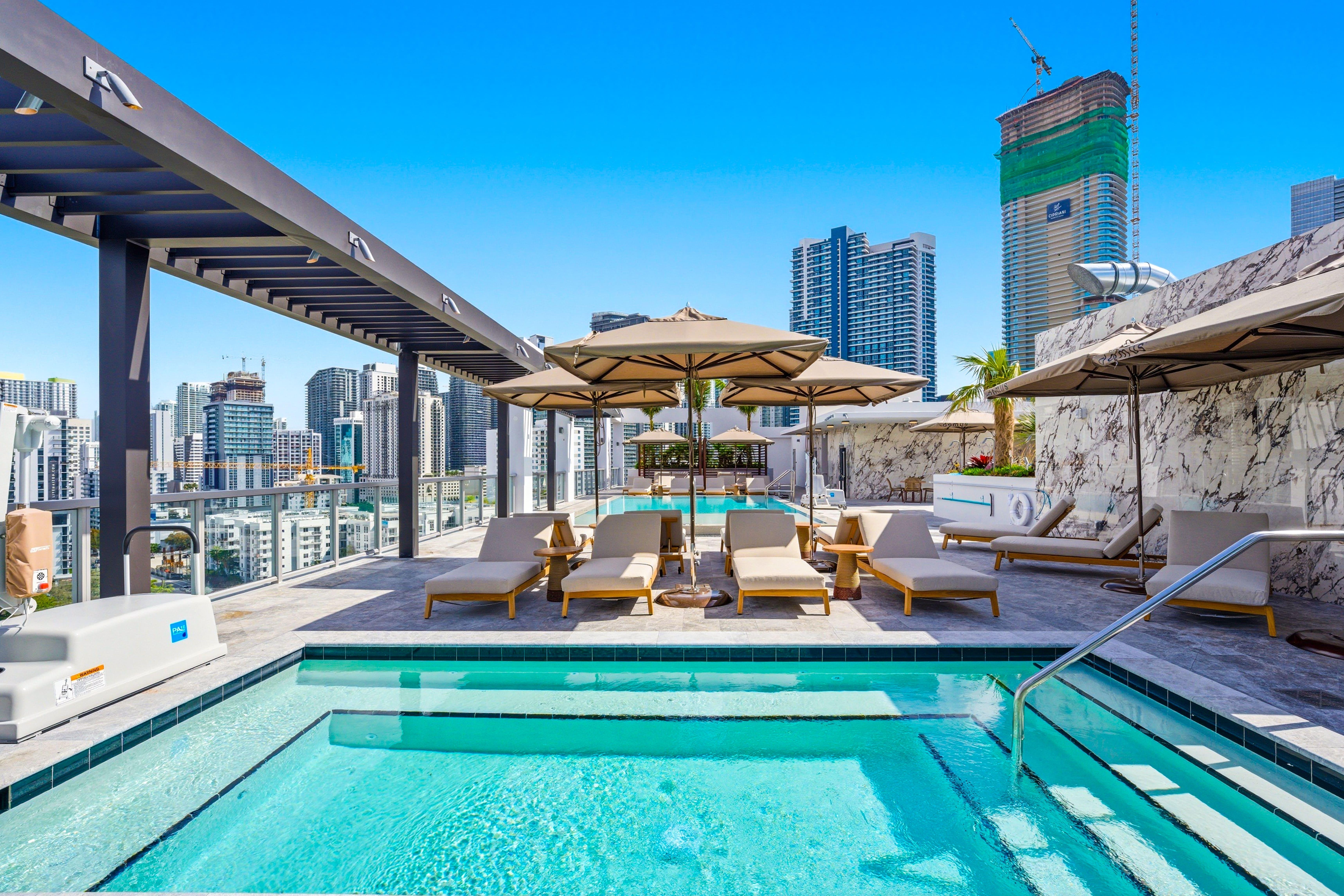 Domus Brickell Signature 1BR Condo 6