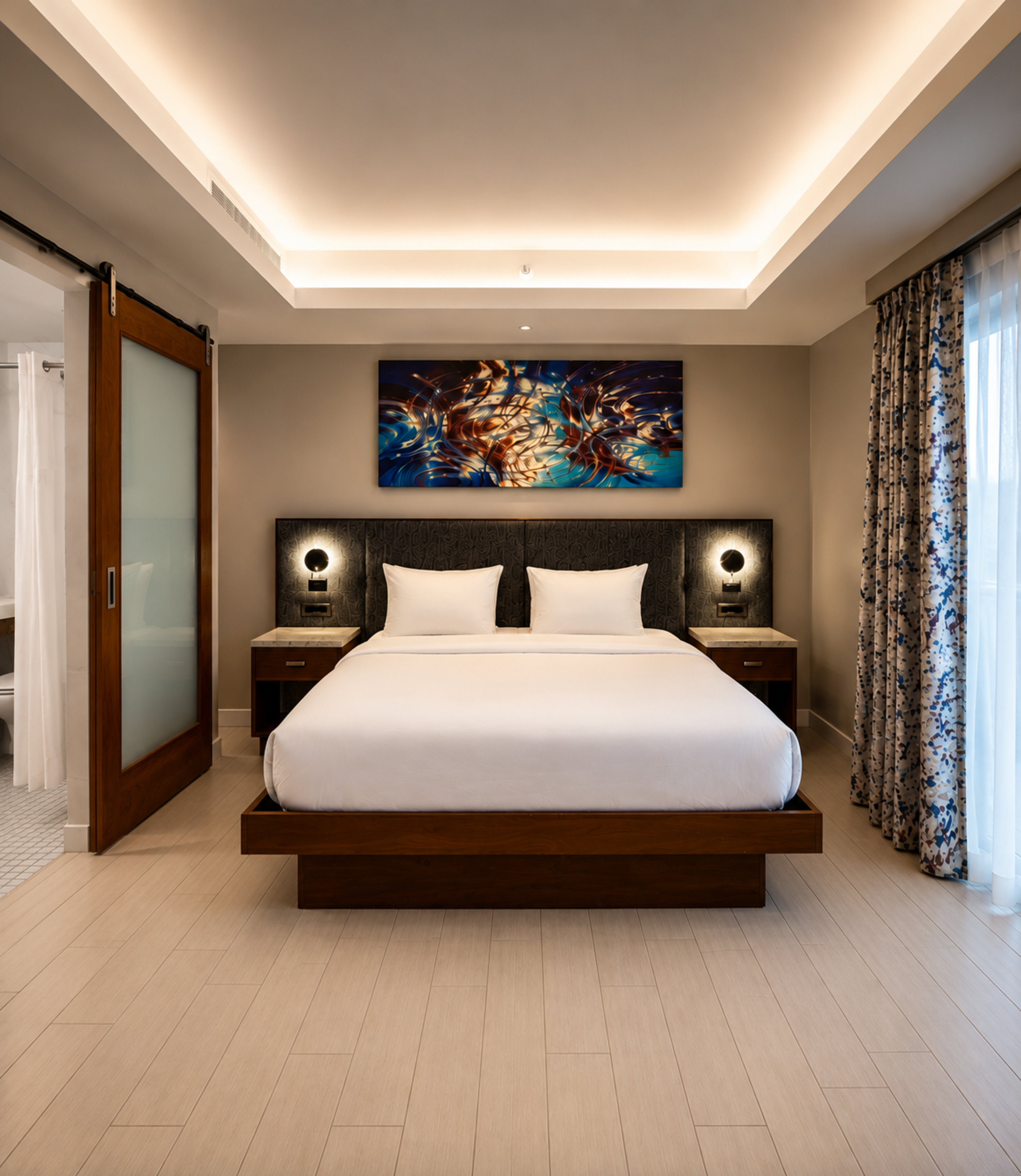 Spacious king Studio • Pool & Balcony • Circ Hotel