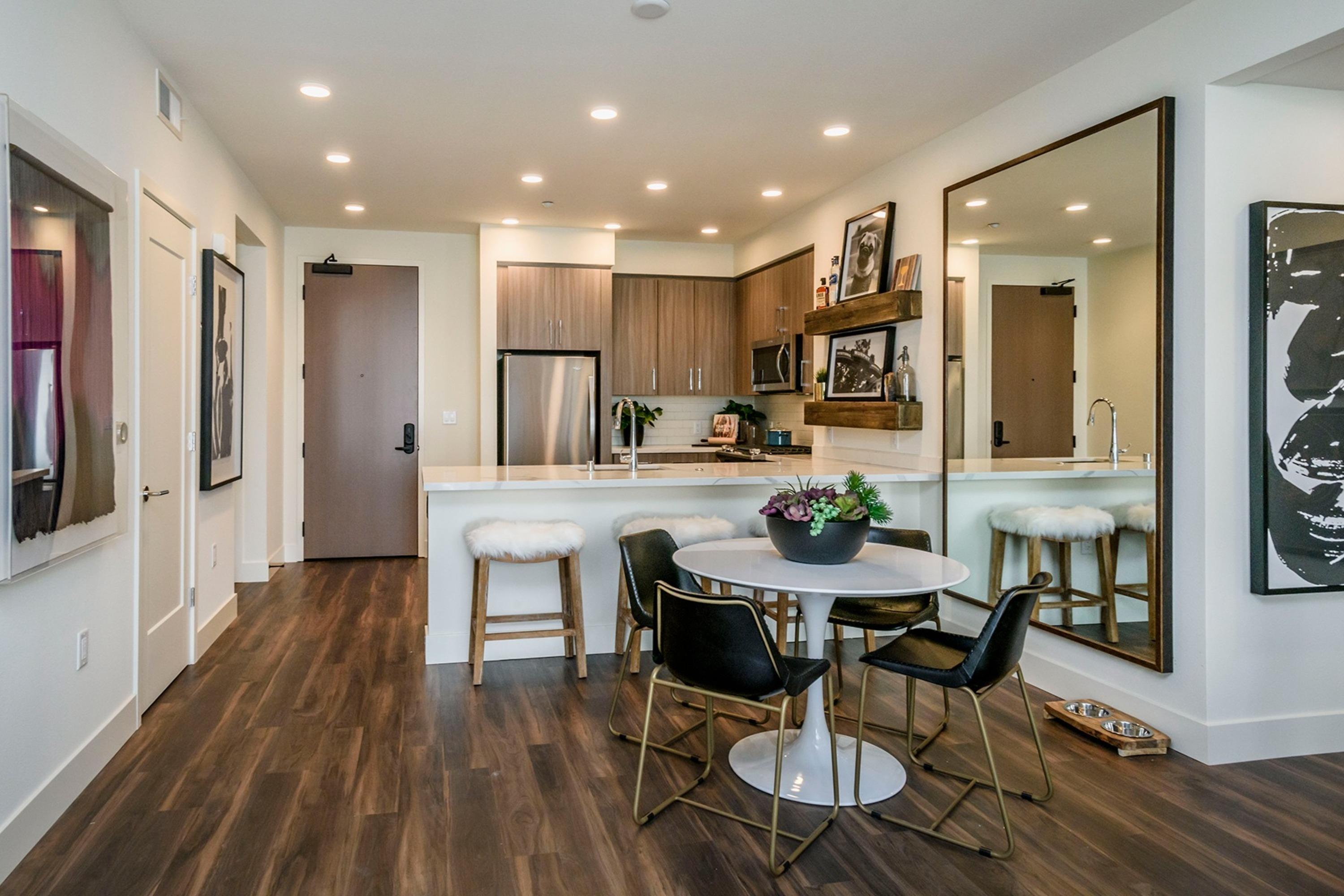 Flats At Cityline Stylish 2BR Condo 6