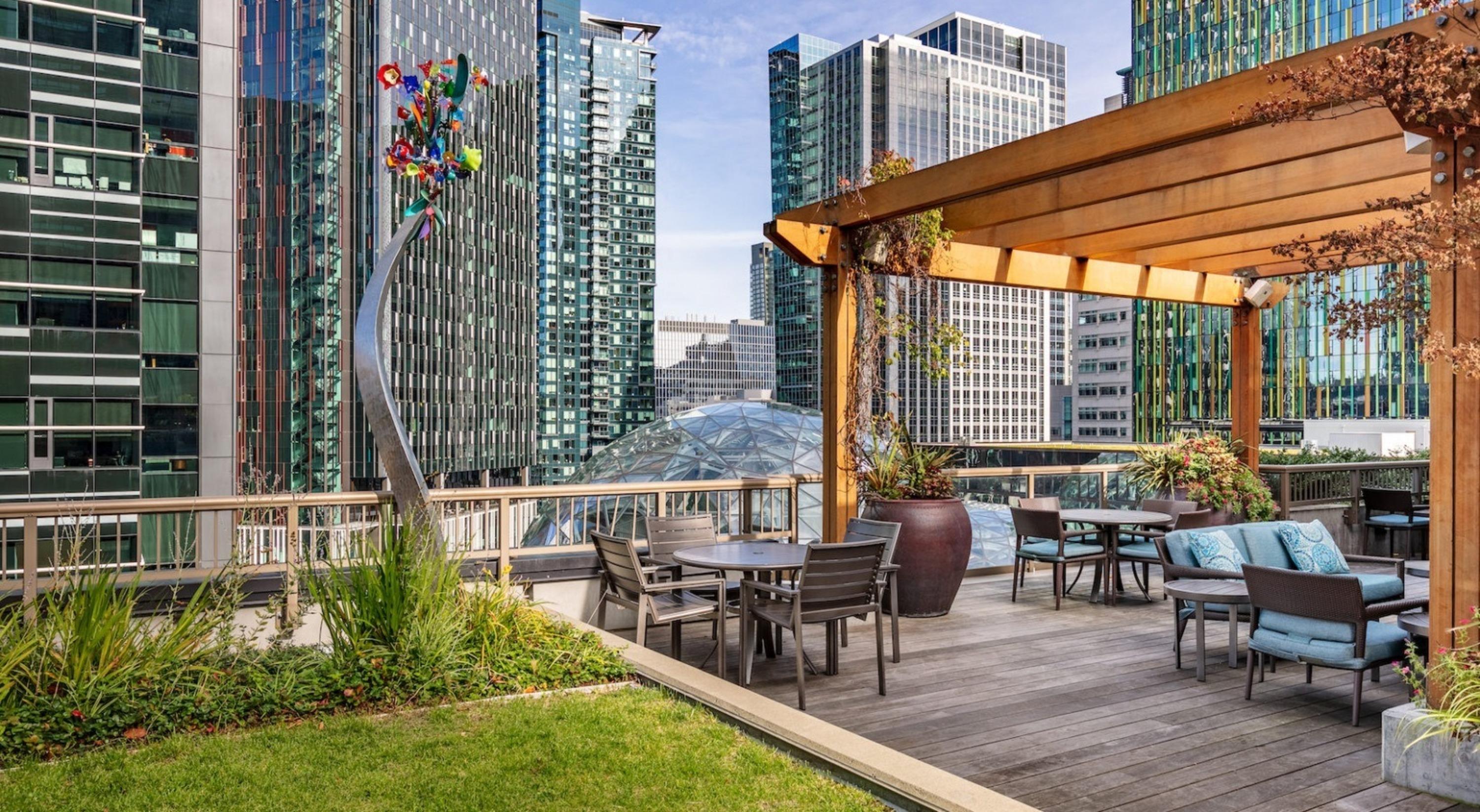 Modern Luxury Living: 2BR Condo at Via 6 6