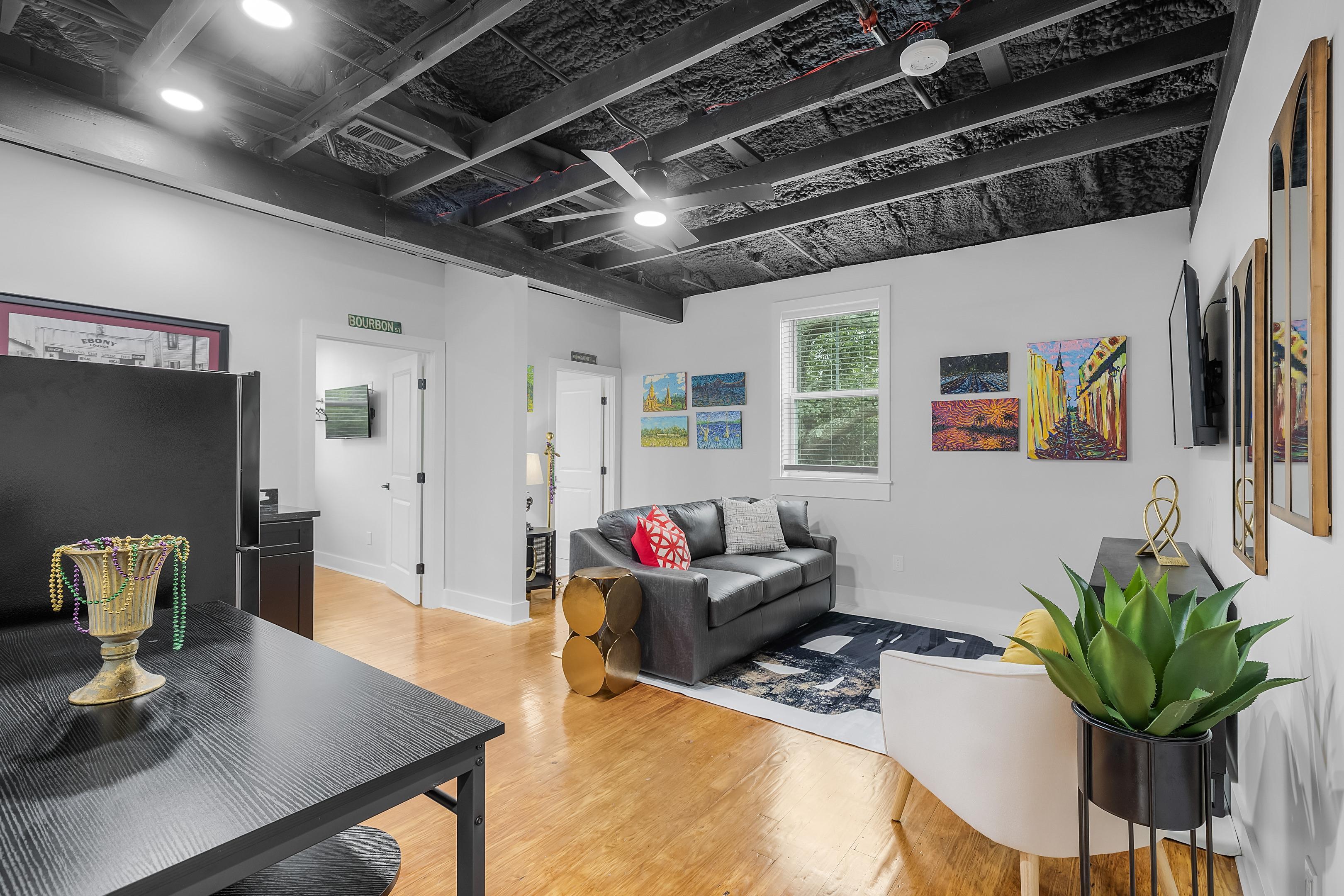 Stylish 1BR Condo in Biloxi with Game Room