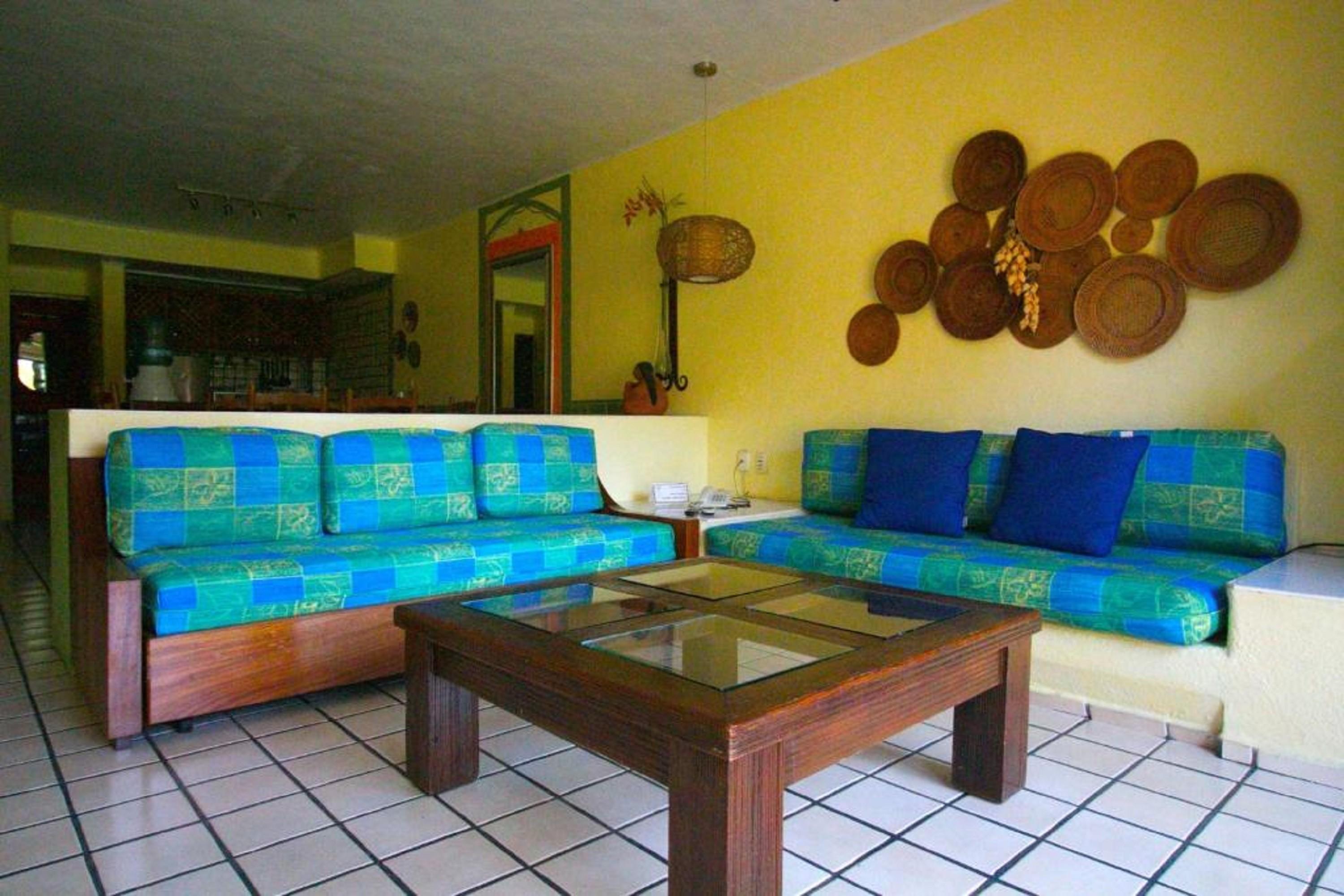 Spacious 2BR Condo with Private Balcony, Pool & Ocean Views 2