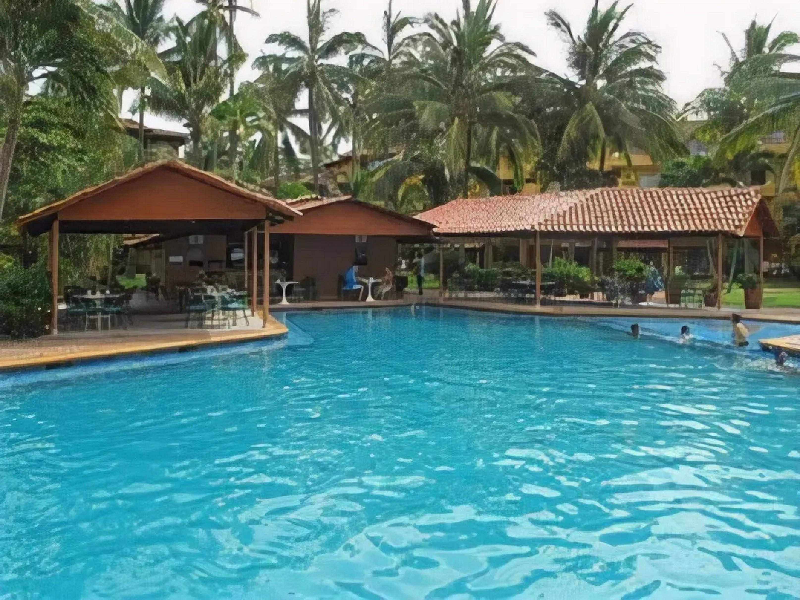 Stylish 1BR Condo with Outdoor Pool in Park Royal Los Tules 4