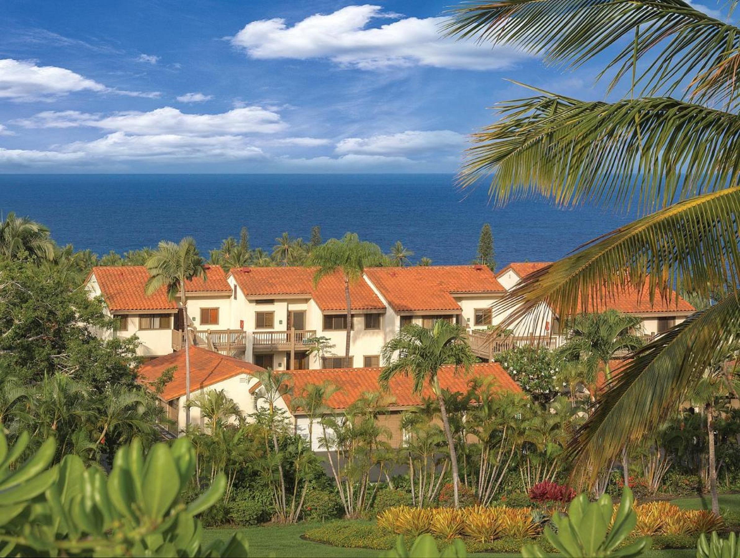 Kana Coast Elegant 1BR Condo Ideal for Couples