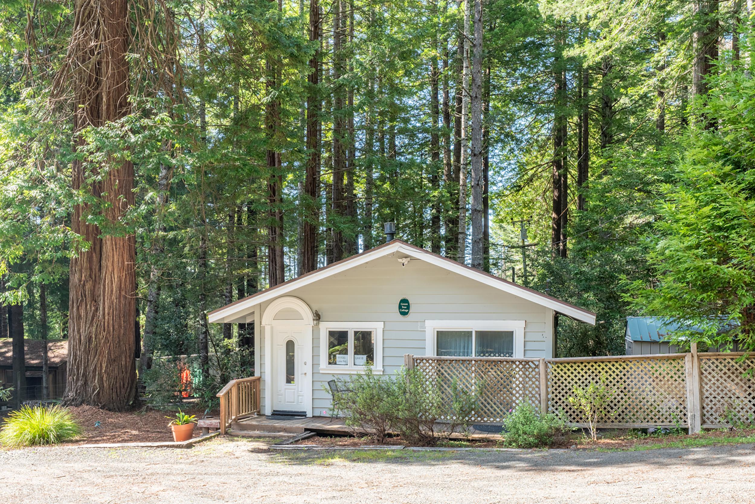 Green Tree Cottage