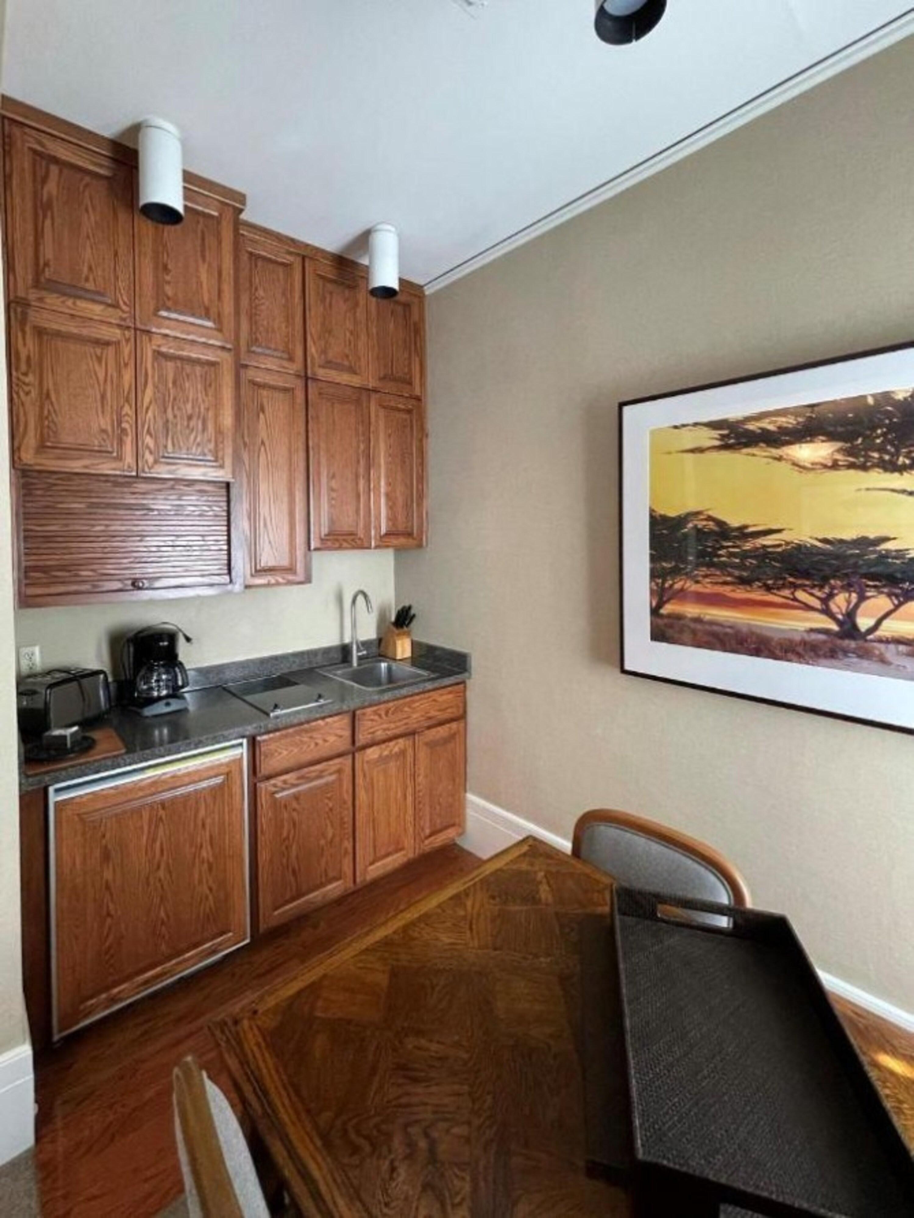 Cozy 1BR Condo Ideal for Secluded Getaway 5