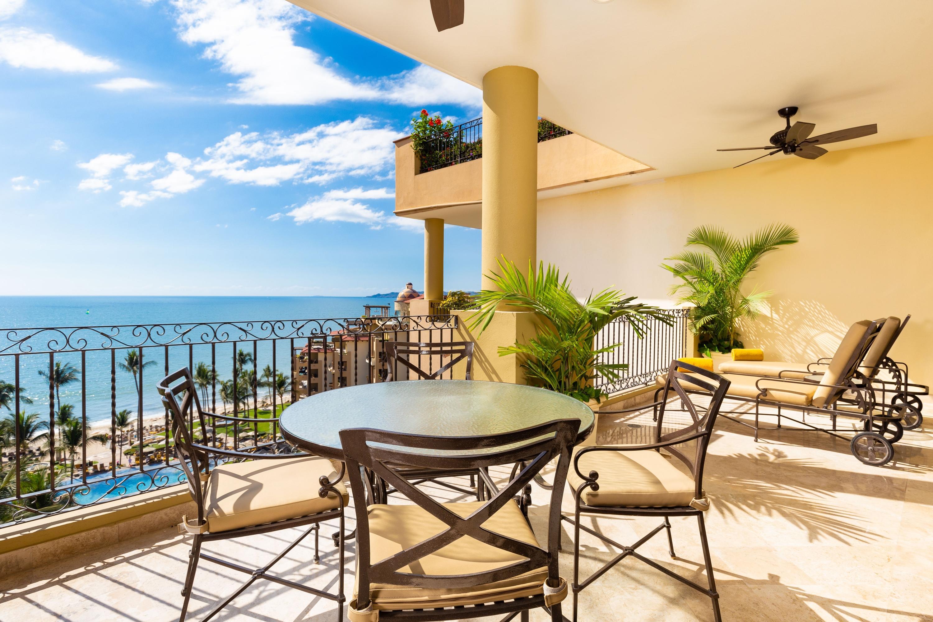 Spacious 1BR Escape in a Tranquil Beachfront Setting 5