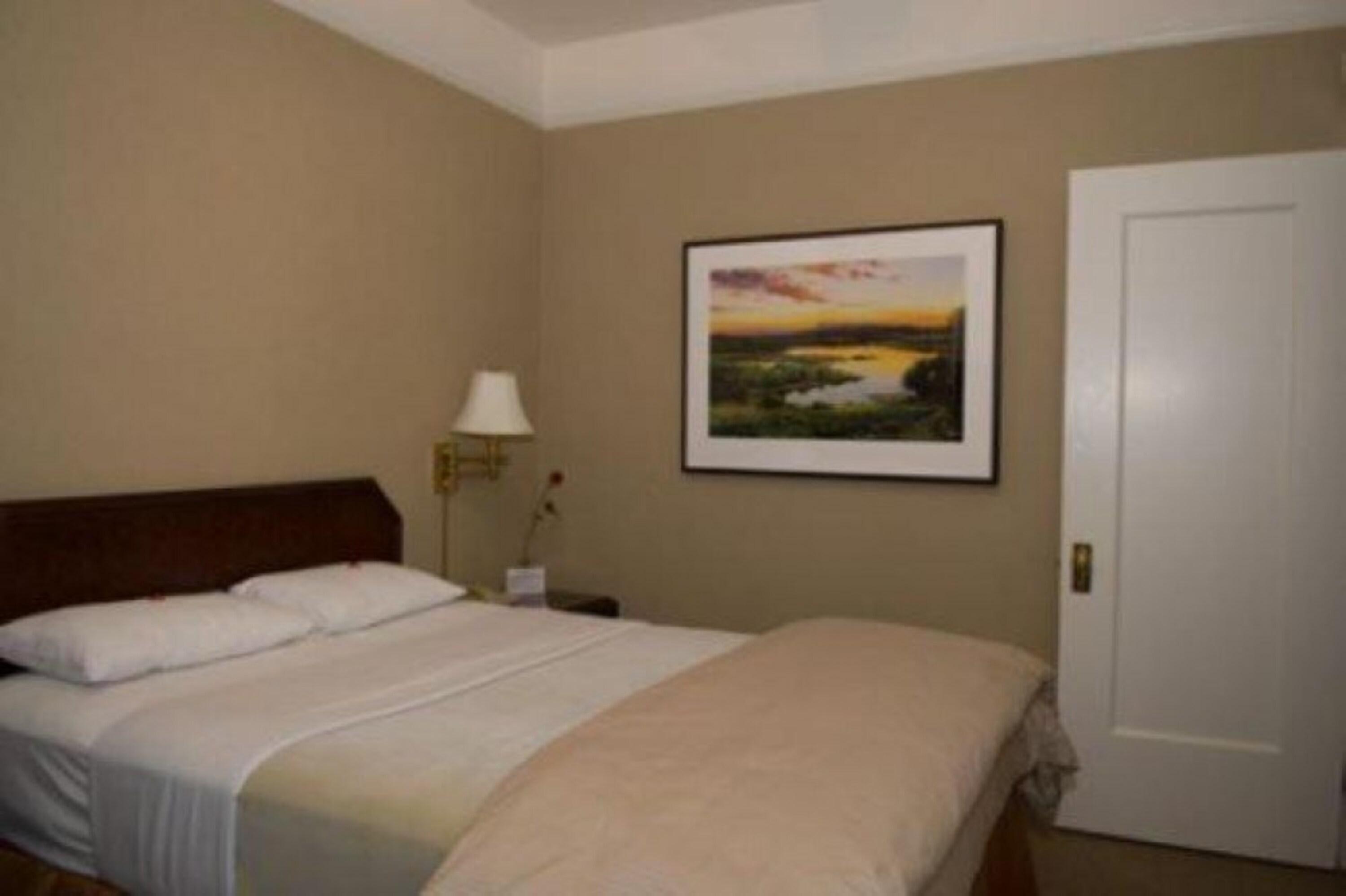 Powell Place 1BR Condo Ideal for Getaway 4