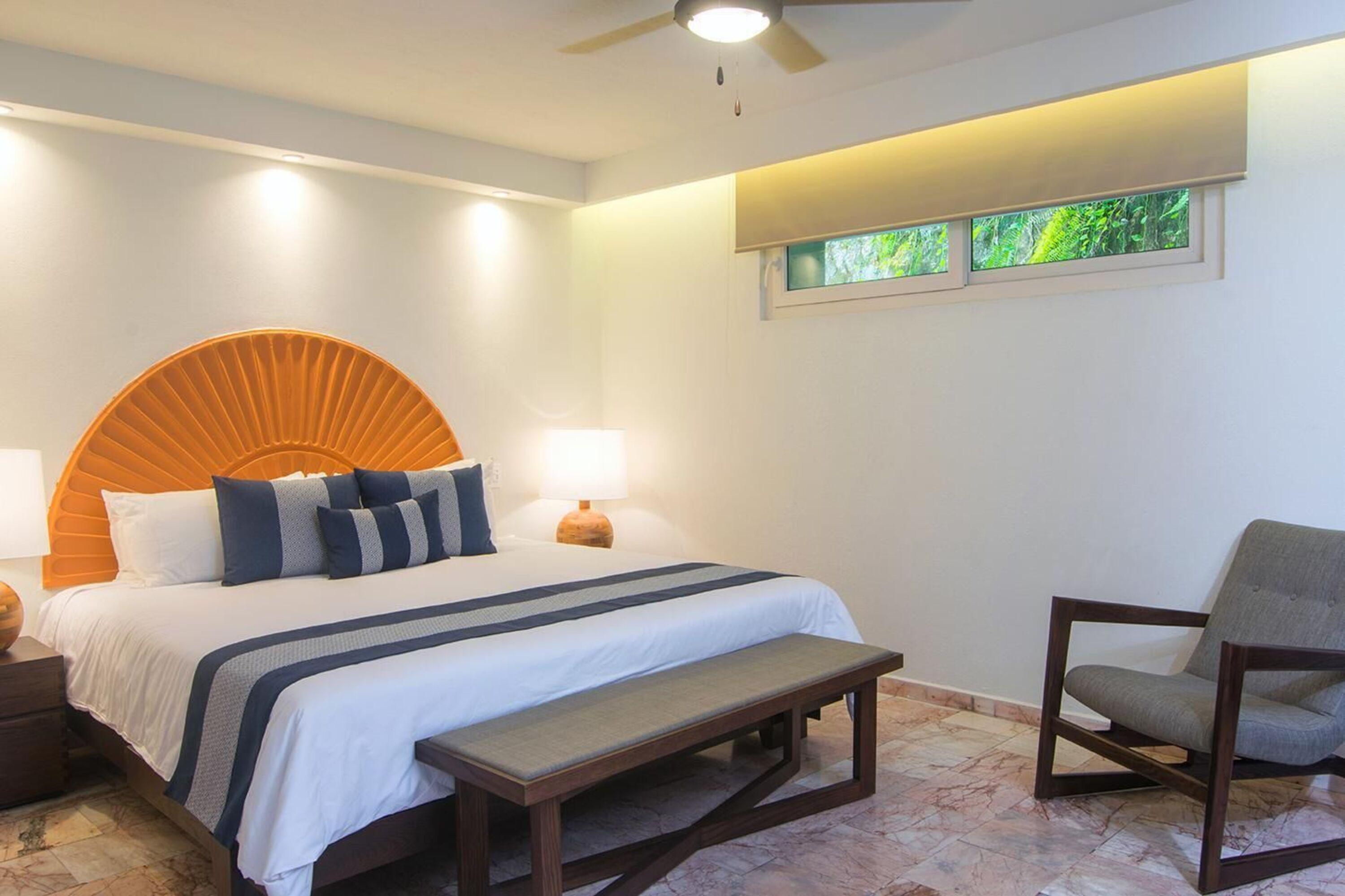 Beachfront 1BR Condo with Private Beach Secluded Getaway 3